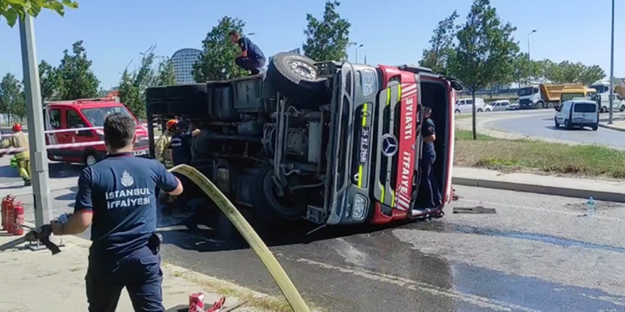 Yangına giden itfaiye aracı devrildi: 2 yaralı