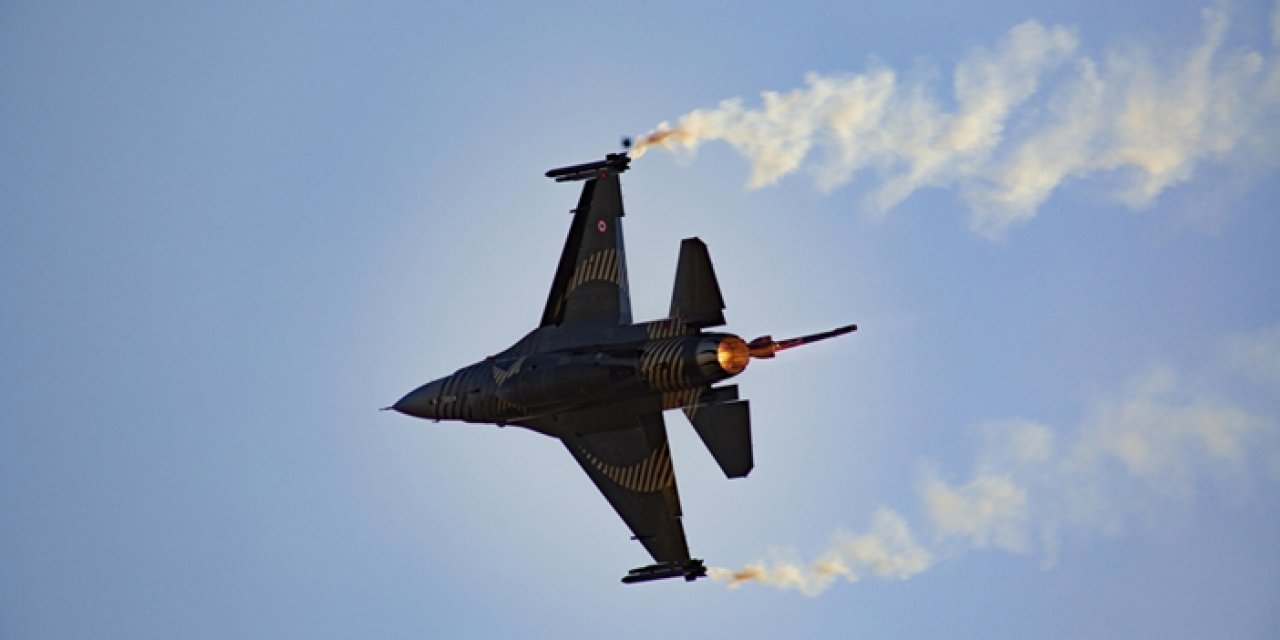 SOLOTÜRK'ten prova uçuşu