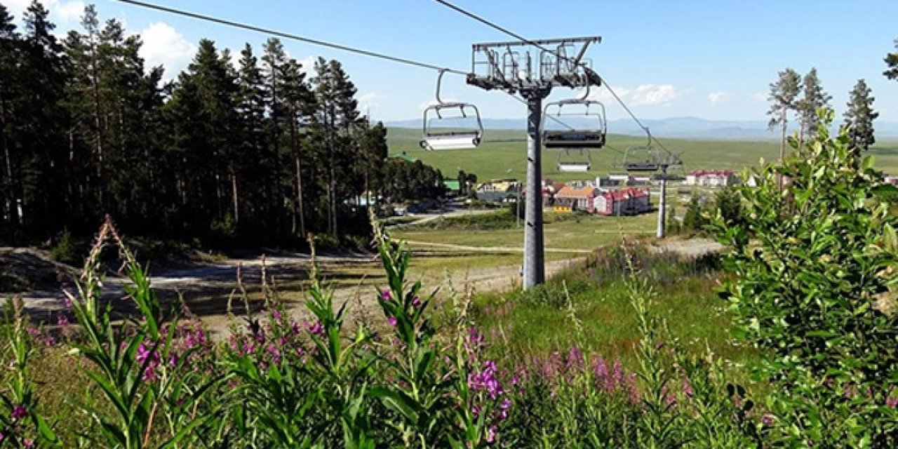 Yüksek sıcaklık kayak merkezlerini olumsuz etkiliyor