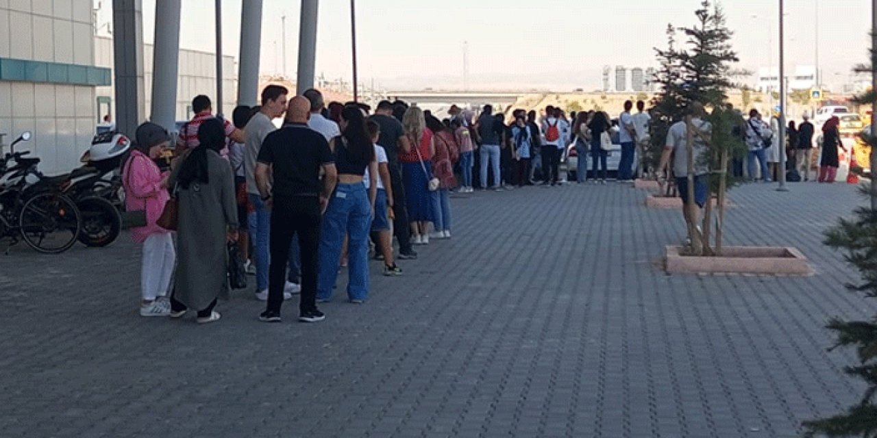 Ankaralılardan TEKNOFEST'e yoğun ilgi: Uzun kuyruklar oluştu