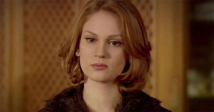 Oyuncu Farah Zeynep Abdullah ödül mü aldı? Farah Zeynep Abdullah hangi filmdeki rolüyle ödül aldı?