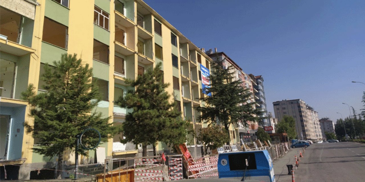 Dengesini kaybeden işçi 5. kattan düştü