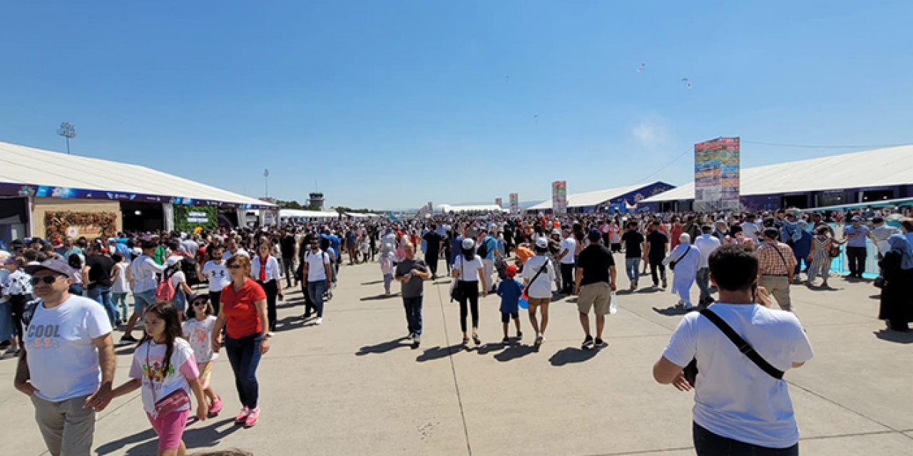 Ankara’daki ilçe belediyeleri Teknofest’e çıkarma yaptı