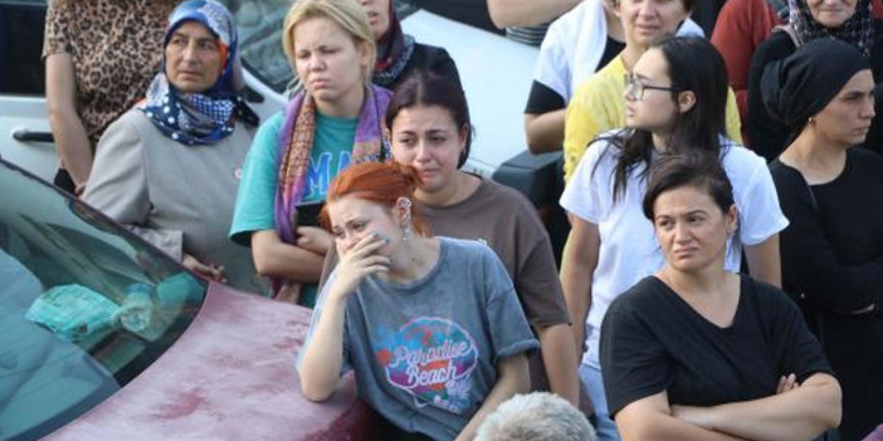 4 kişilik aileden kazada kurtulan olmadı