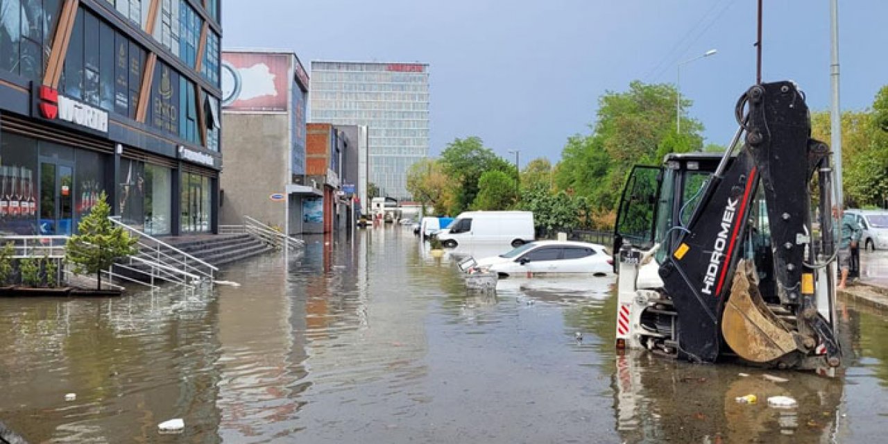 Samsun'da selin yaraları sarılmaya devam ediyor