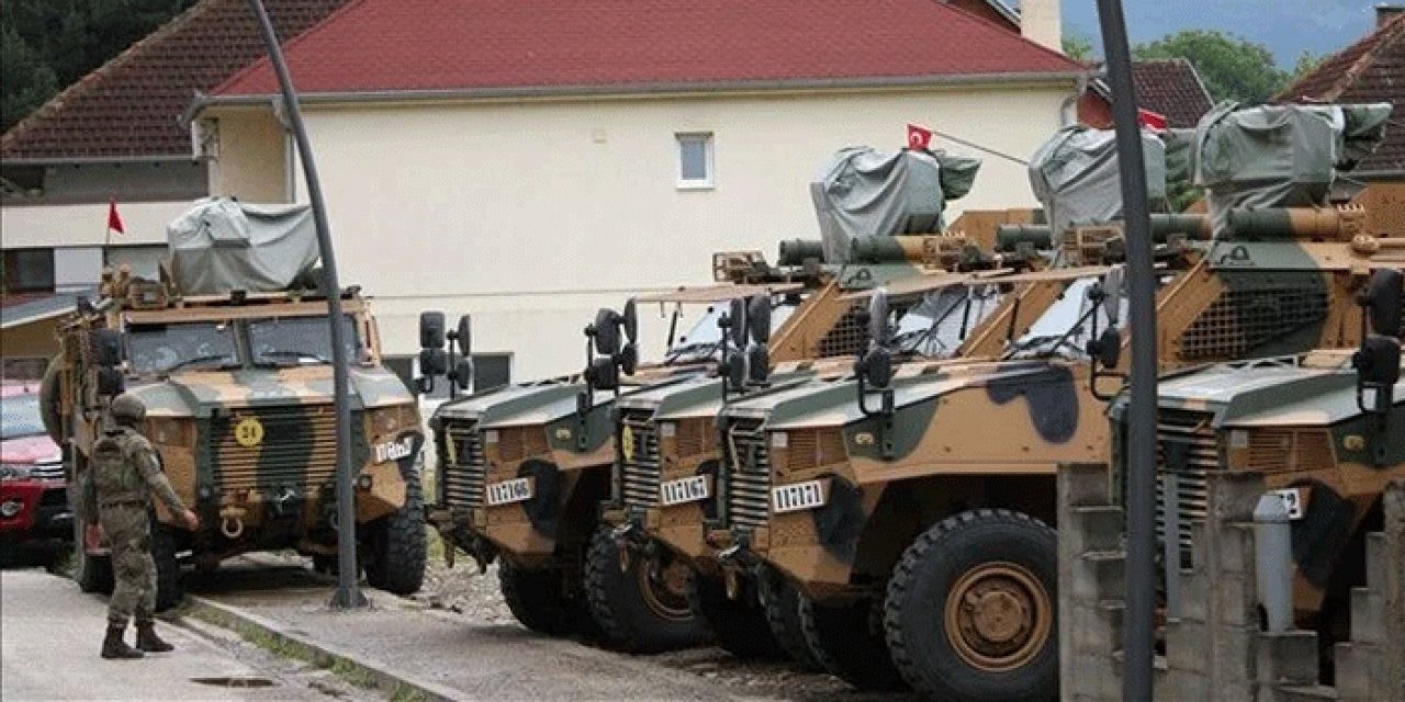 Kosova’daki Türk askeri yurda geri dönüyor