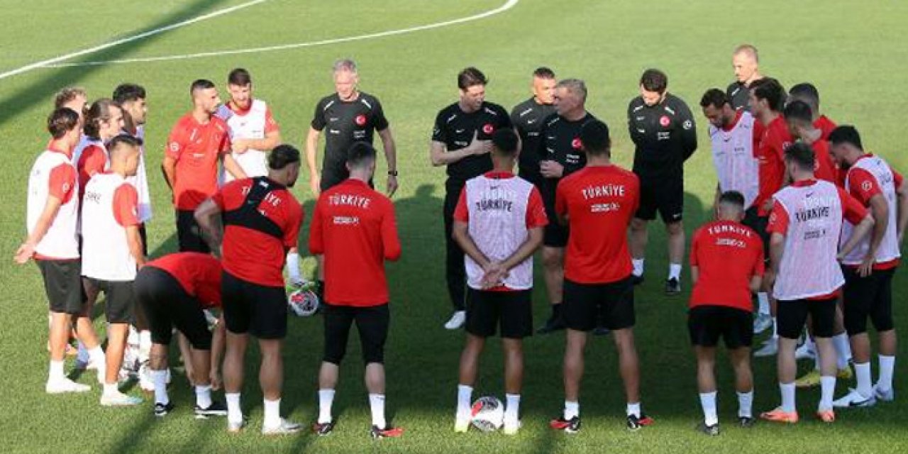 A Milli Futbol Takımı antrenmanla sürdürdü