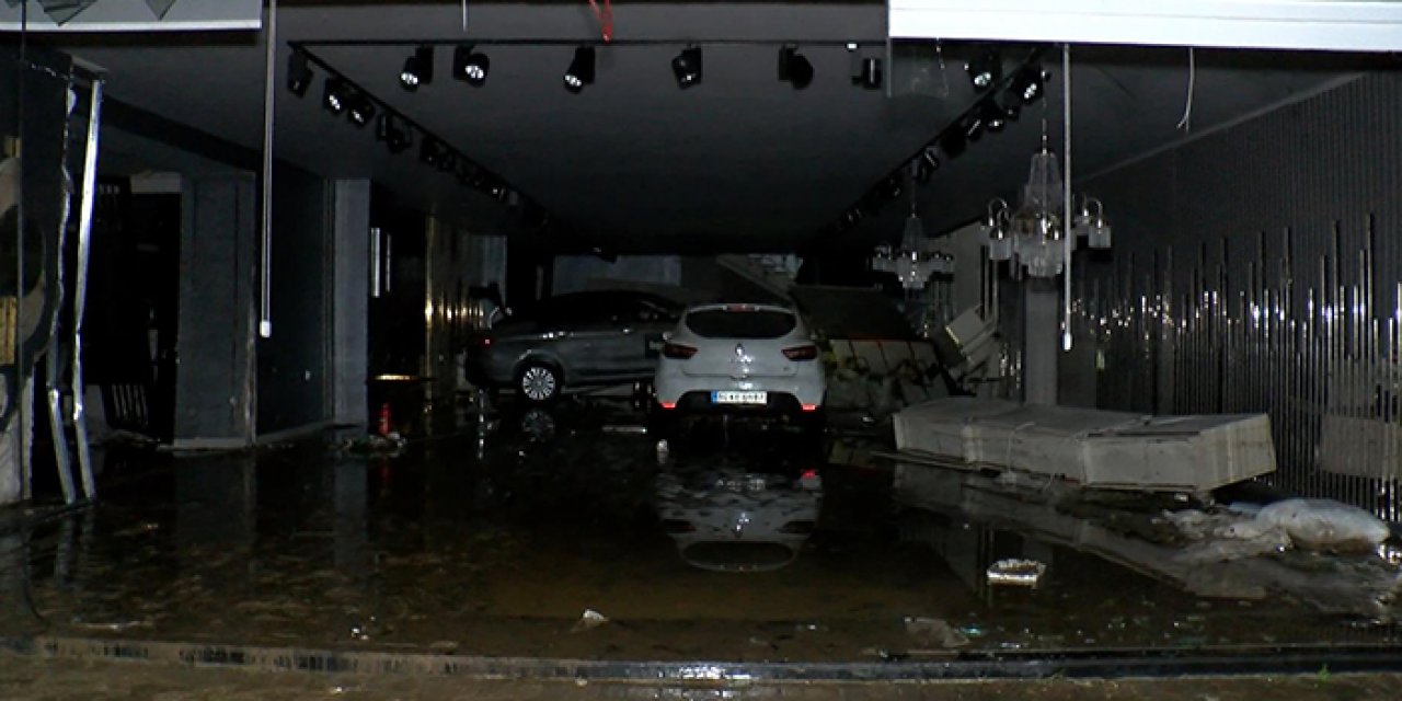 İstanbul'da mobilyacılar sitesini su bastı