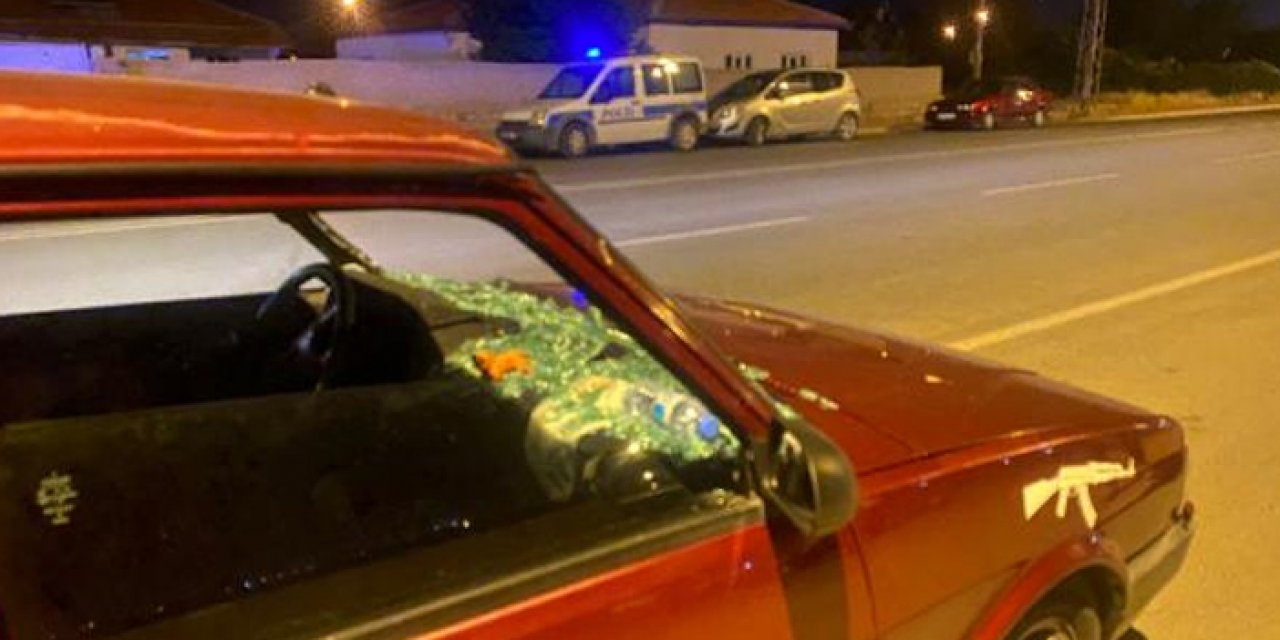 Yolun karşısına geçerken araç çaptı: Yaşamını yitirdi