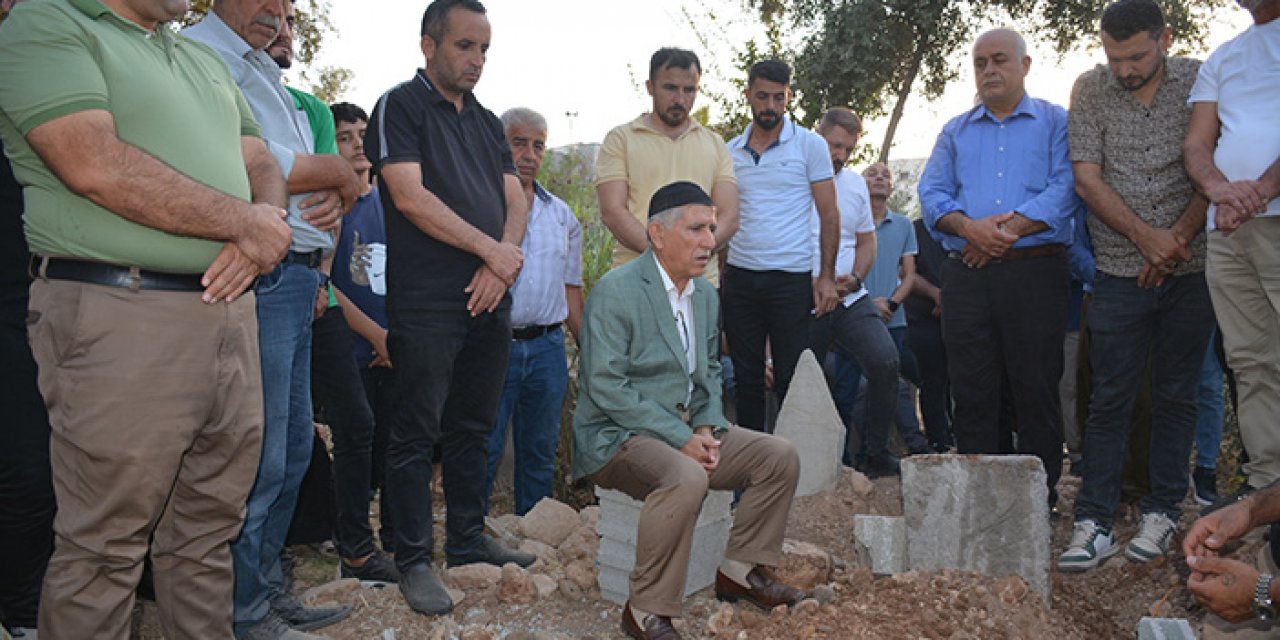 Gurbette dövülerek öldürülen kişi memleketinde toprağa verildi