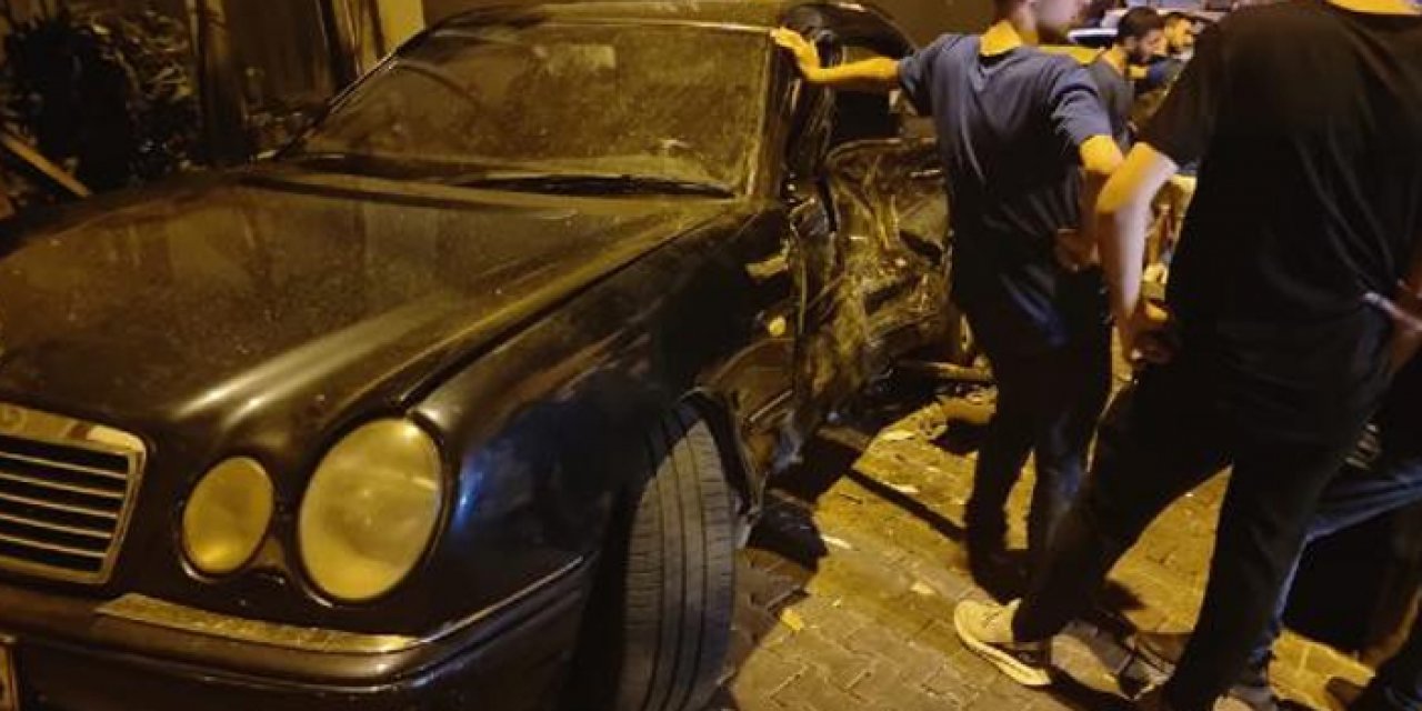 Taksinin freni patladı: 3 araca çarparak durabildi