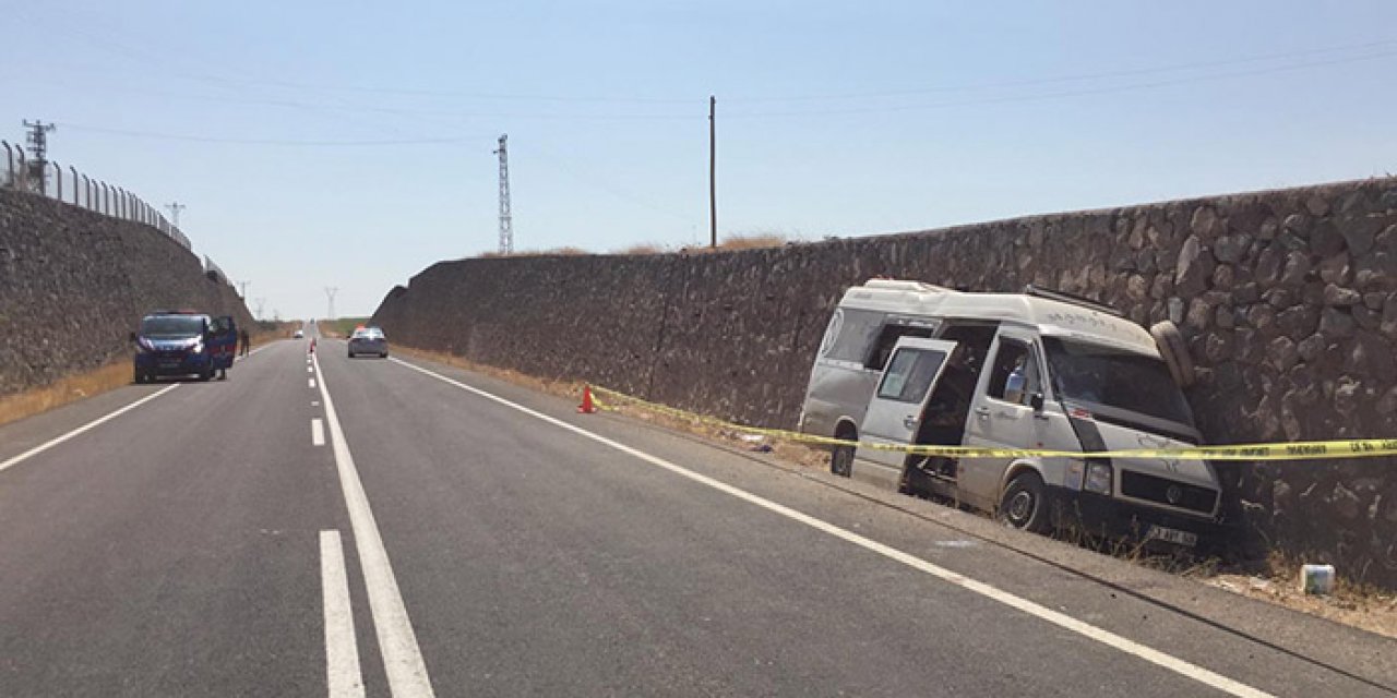 Şanlıurfa’da feci kaza! 3 ölü 17 yaralı