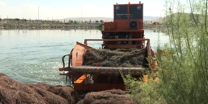 Ankara'da göller ve barajlar temizleniyor