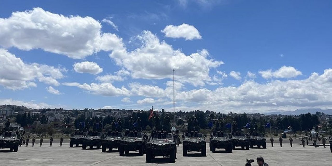 Türkiye’den Ekvador’a 20 Cobra