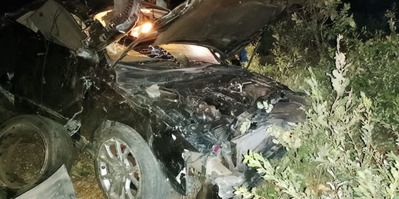 Diyarbakır'da araç şarampole devrildi: 2 kişi yaralandı