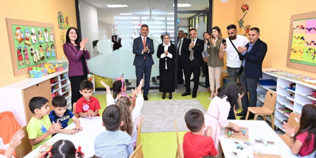 İlçe Millî Eğitim Müdürü Elif Özbek Anaokulu ve Bebek Kütüphanesi açılışına katıldı