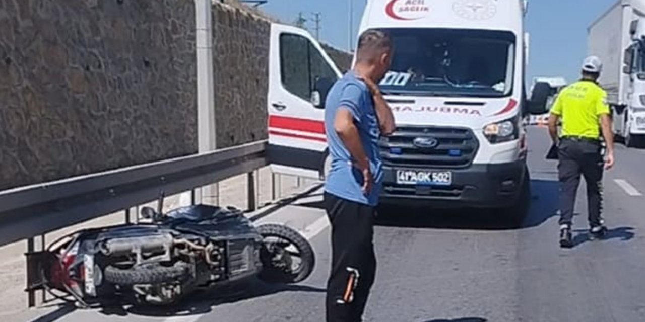 Ters yönden gelen kamyona çarpan motosikletli öldü