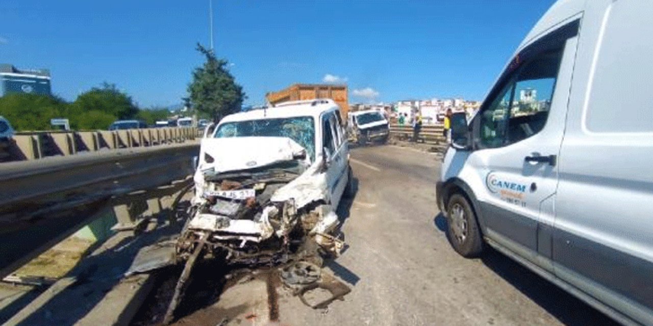 5 araç birbirine girdi: 5 yaralı