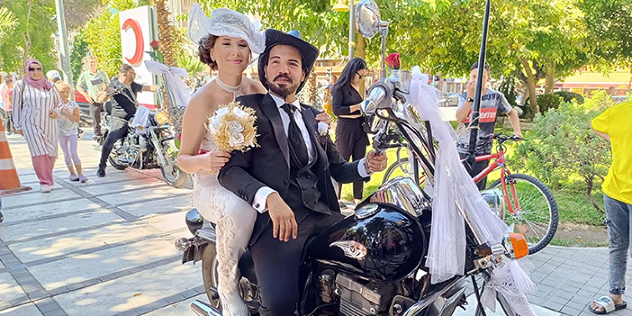 Motosiklet konvoyuyla gelin alma töreni