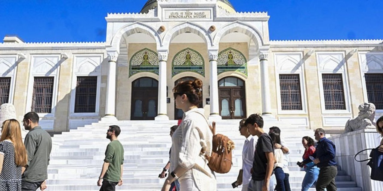 Macaristan Büyükelçiliği Ankara'da şehir turu düzenledi