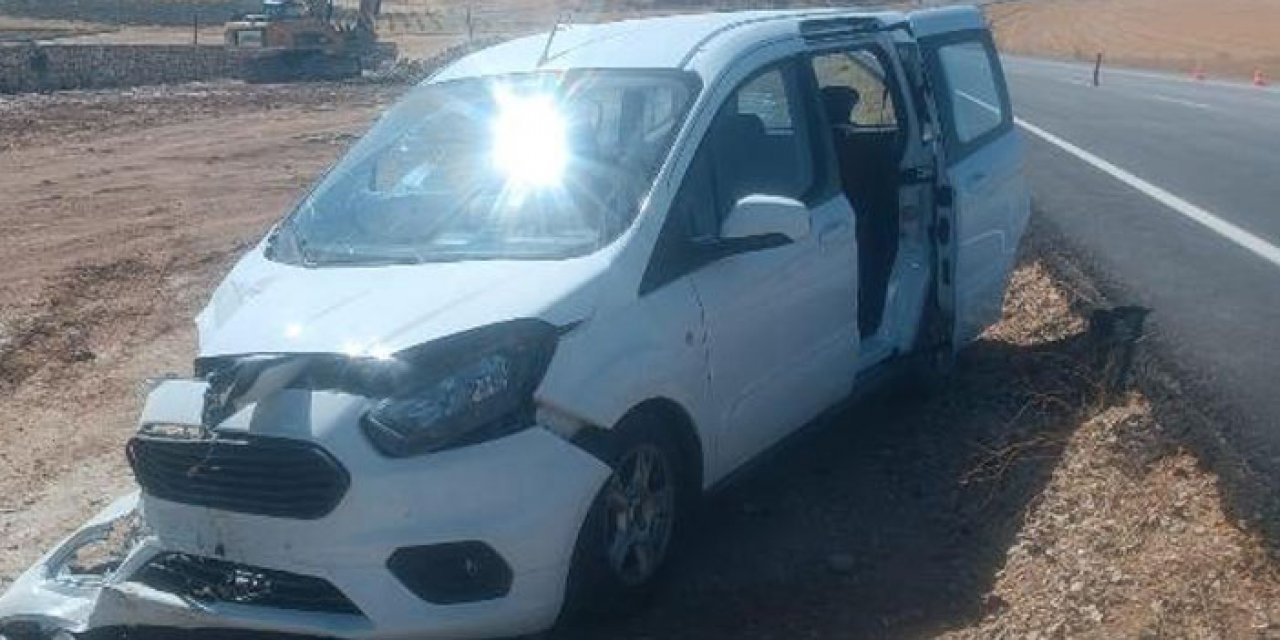 Siirt'te kafa kafaya kaza: 4 yaralı