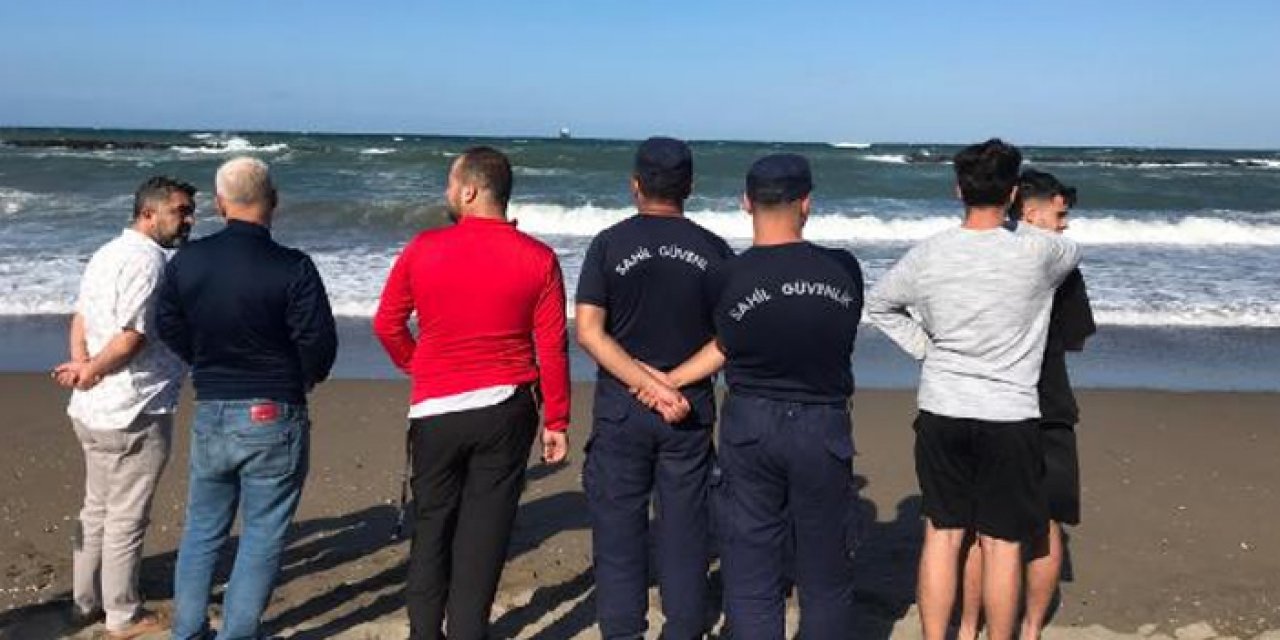 14 yaşındaki çocuk denizde dalgalara kapılarak kayboldu