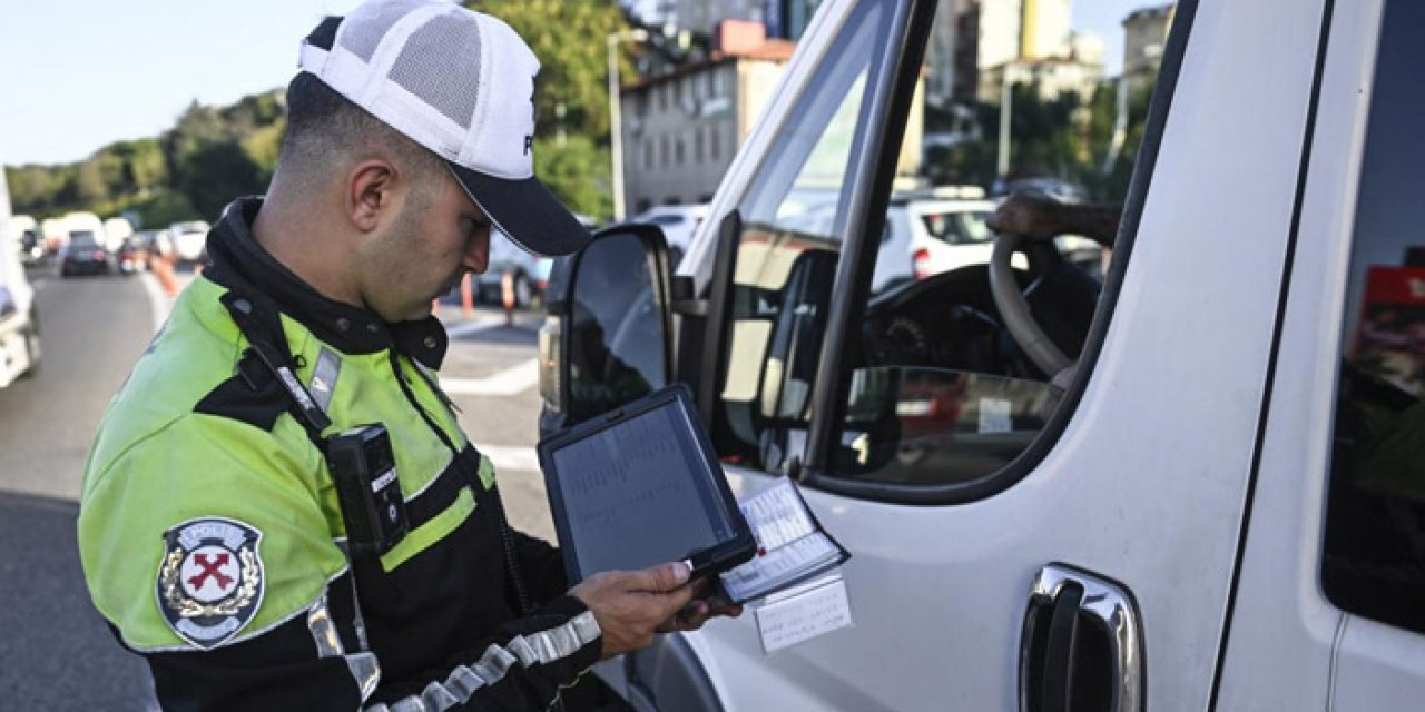 Haftanın ilk gününde okul servislerine denetim yapıldı