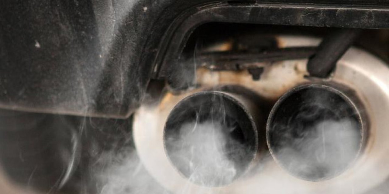 Abartı egzozdan 2 kişiye dev ceza