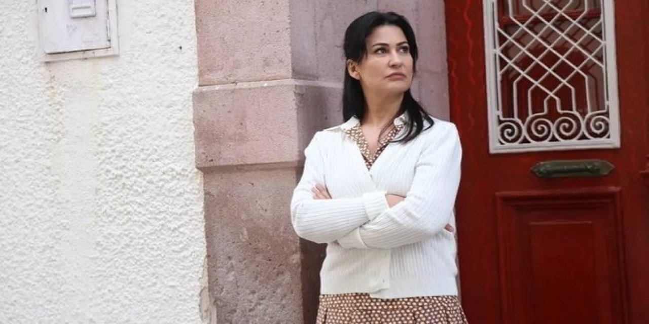 Üç Kız Kardeş anne öldü mü?  Üç Kız Kardeş anneleri öldü mü?