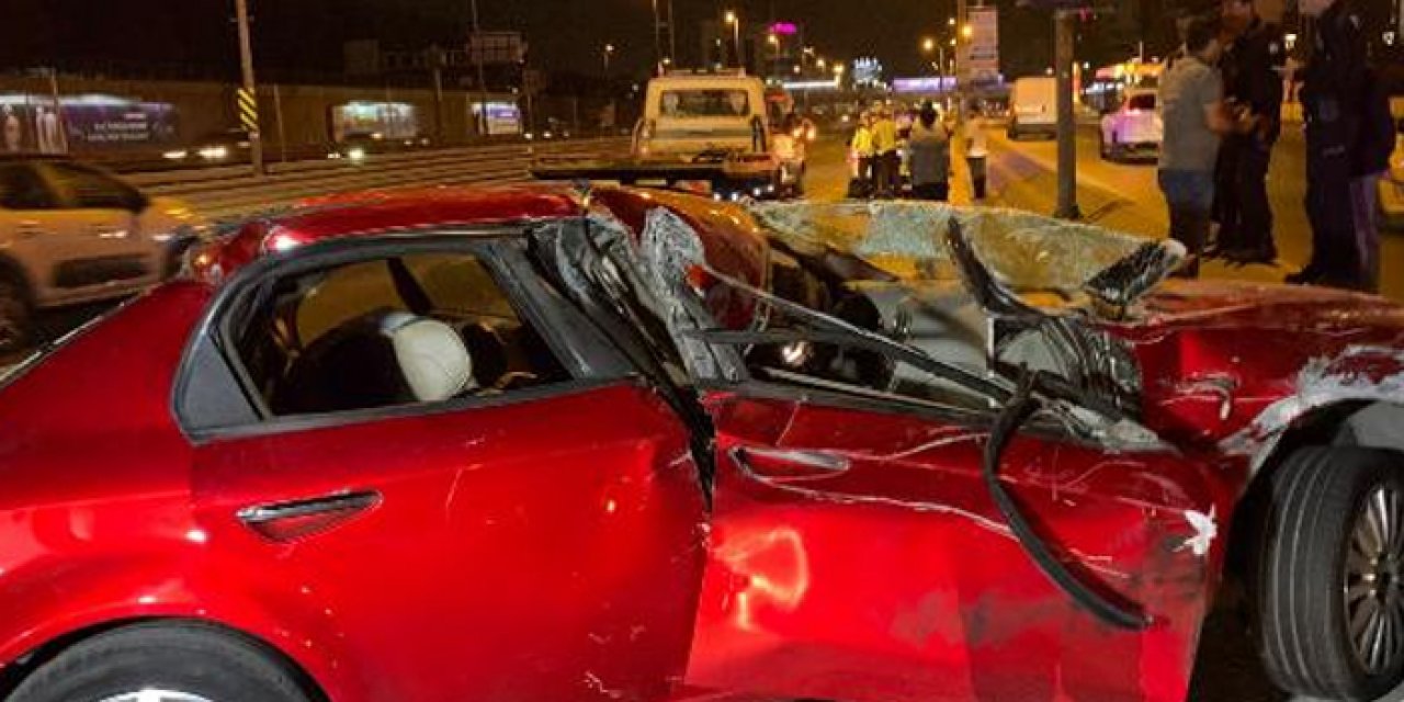 İstanbul'da araç kamyonete çarptı: 1 yaralı