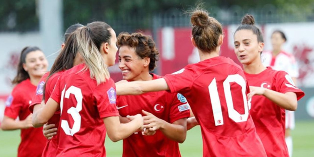 A Milli Kadın Futbol Takımı  Gürcistan’ı 3-0 mağlup etti