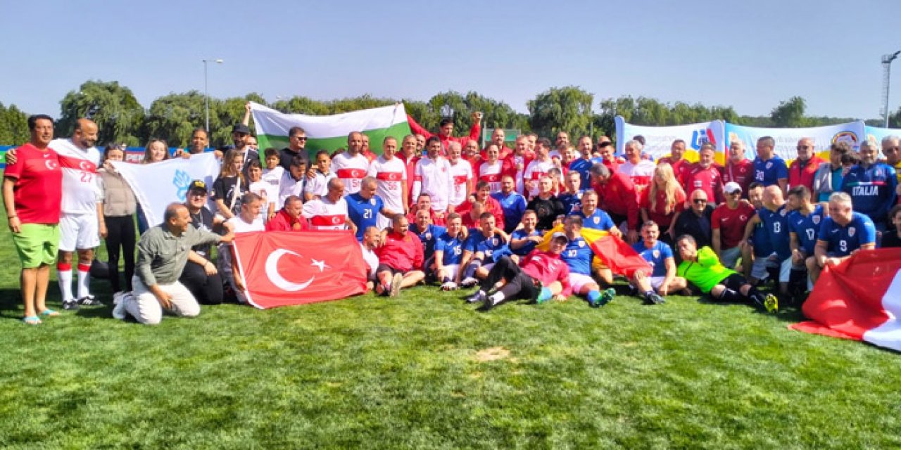 TBMM Futbol Takımı turnuvada ikinci oldu