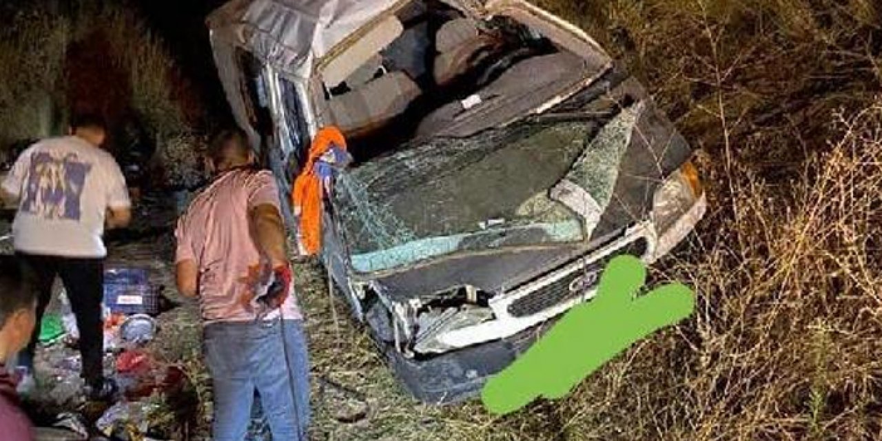 Araç ve minibüs kazasında 9 kişi yaralandı