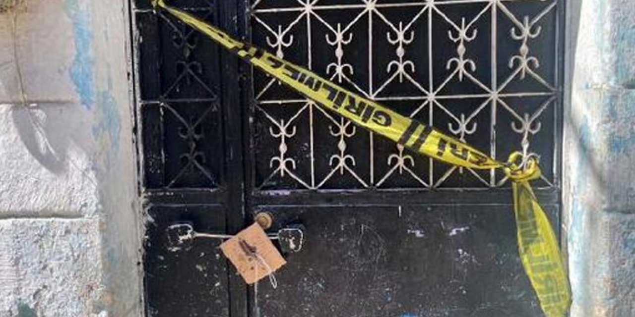 Eşini öldürdü: 3 çocuğu ve komşusunu yaraladı