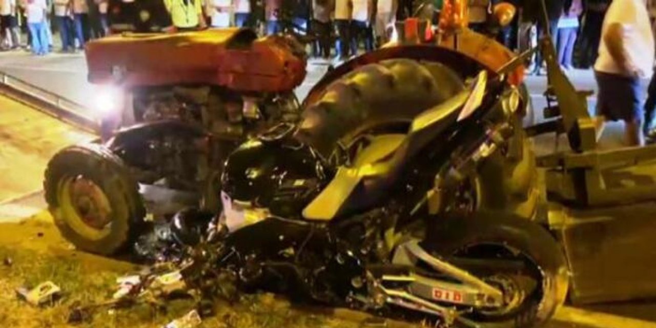 Traktörle çarpışan motosikletli hayatını kaybetti