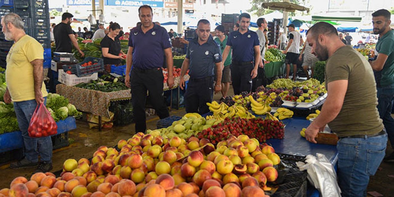 Pazarlarda yüksek sesle satış yapmaya ceza geldi!