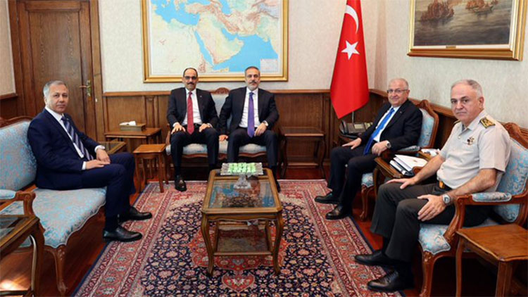 Milli Savunma Bakanlığı'nda kritik zirve