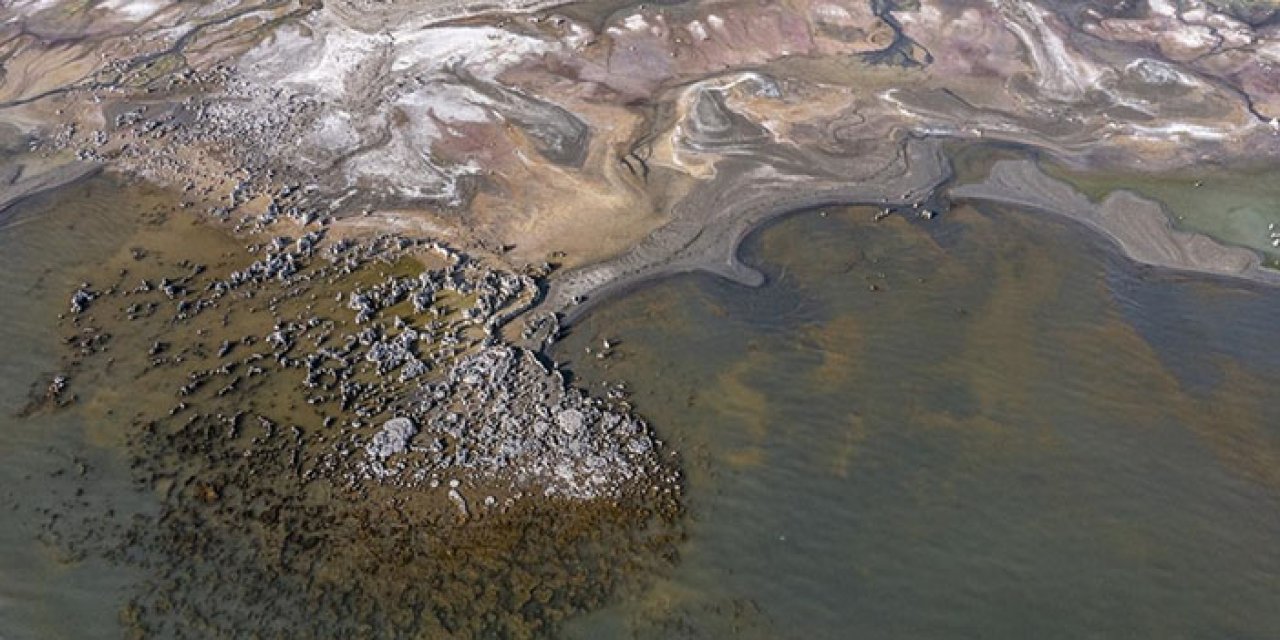 Van Gölü'nün çekilmesiyle tarih ortaya çıktı!