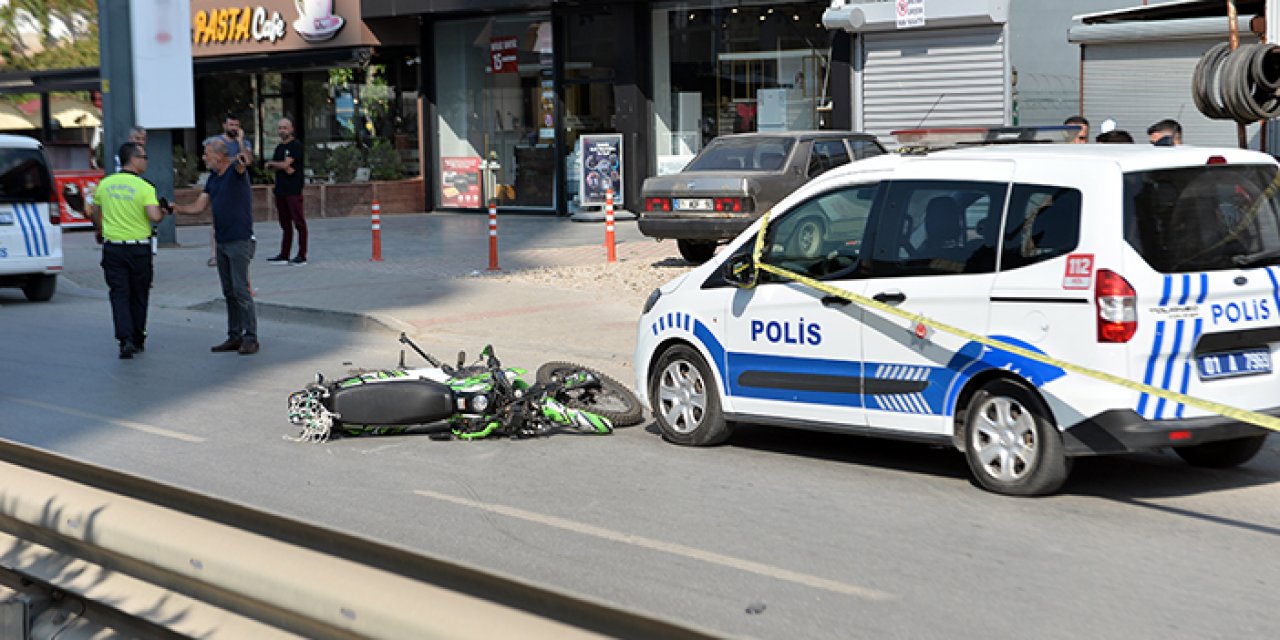 Önce yayaya sonra dolmuşa çarptı: Yaşamını yitirdi