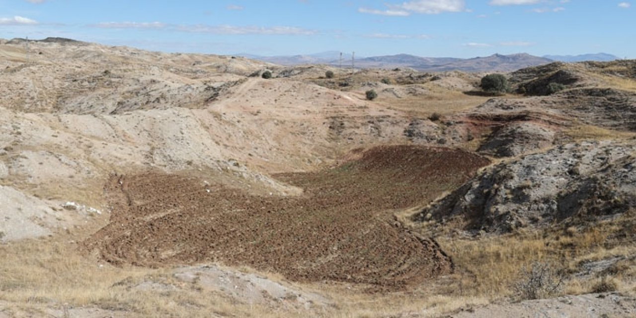 Sivas'taki obruklar tarım arazisine döndü