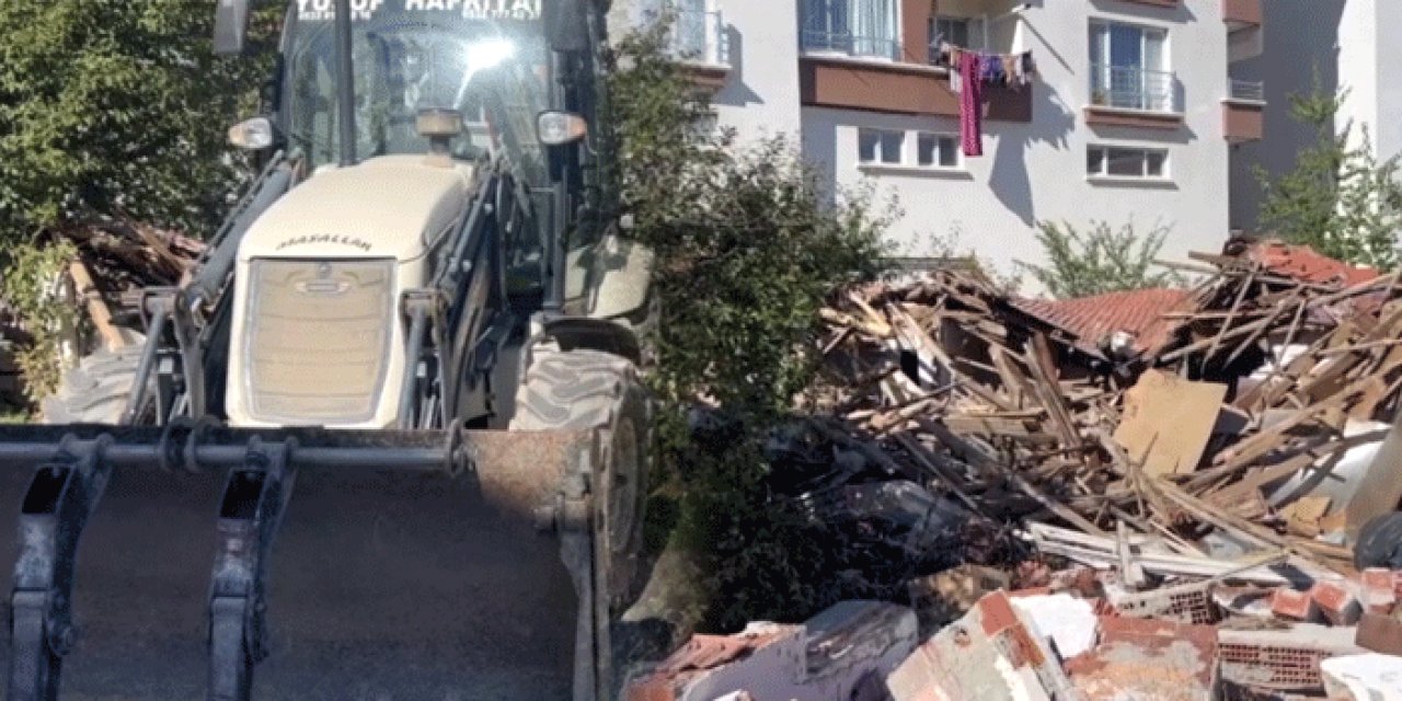 Mamak'ta gecekonduyu yıkmaya gelen kepçe operatörünü vurdu