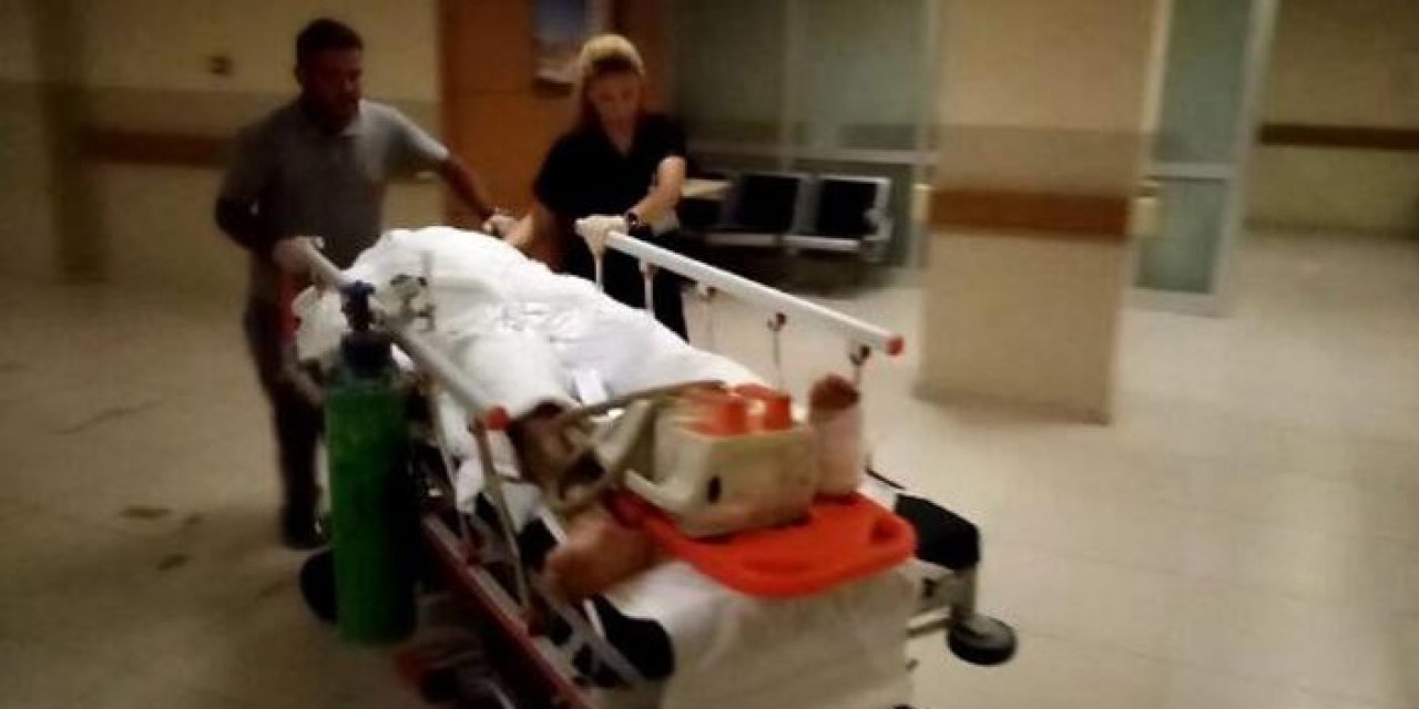 Şizofreni hastası babasını ve ablasını yaraladı