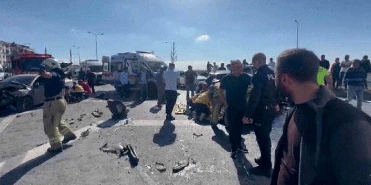 Kafa kafaya çarpıştılar: 2'si çocuk 6 yaralı