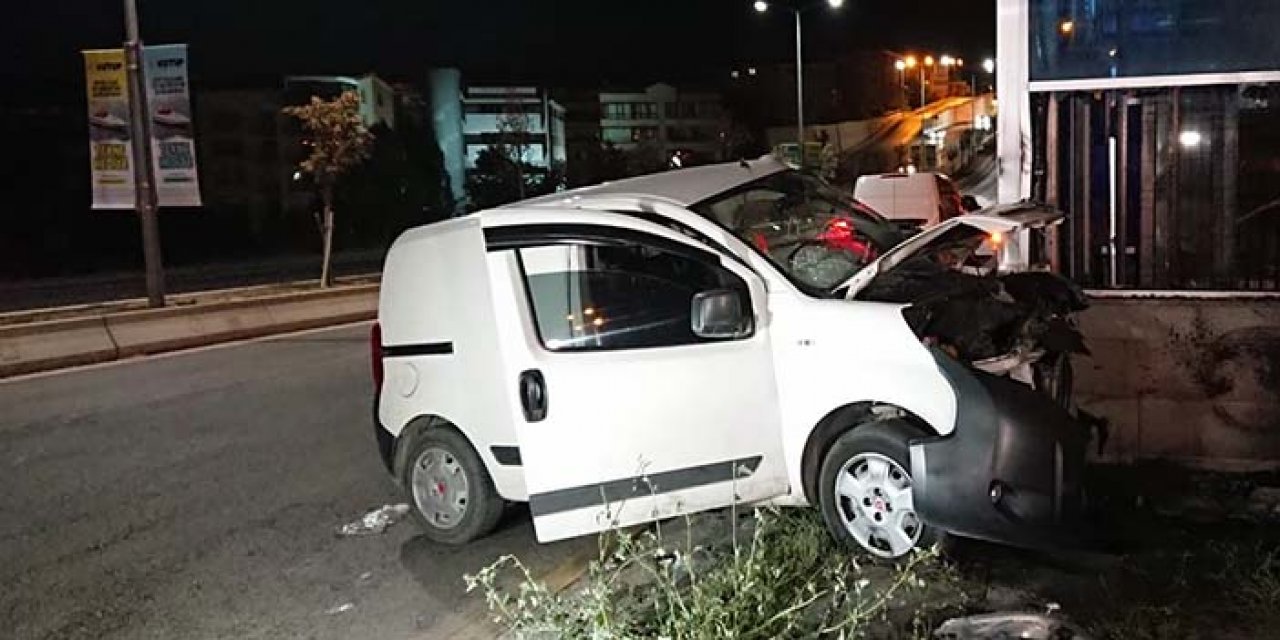 Çankaya’da feci kaza: 2 ölü 1 yaralı