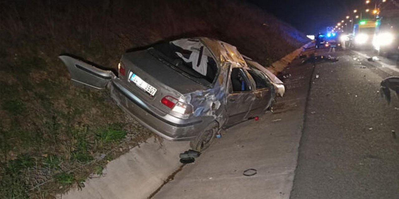 Cenaze dönüşü korkunç kaza: 2 ölü, 1 ağır yaralı