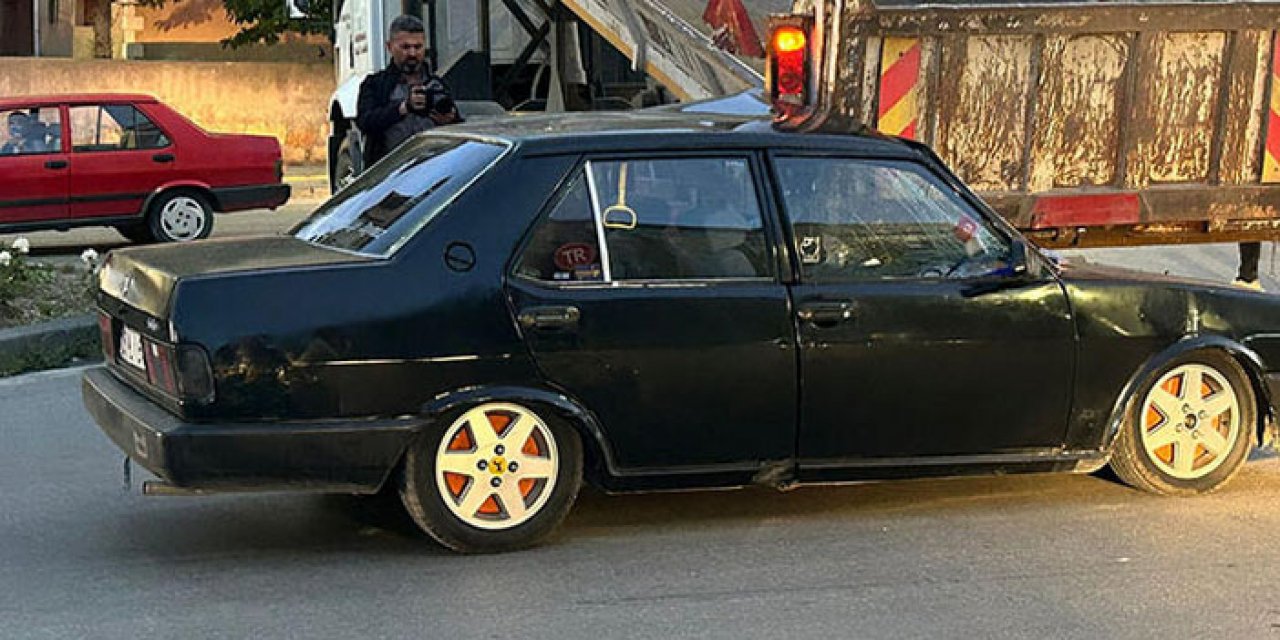 Kamyona arkadan çarptı; ağır yaralandı