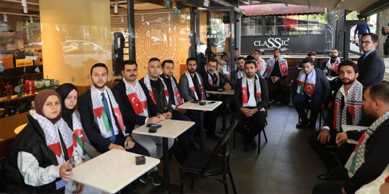 Ak Parti Gençlik Kolları'ndan 81 ilde eş zamanlı '' yer kapatma '' eylemi