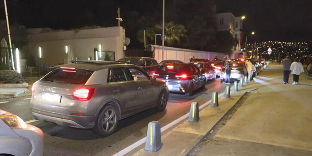 İstanbul'da "Cumhuriyet coşkusu" trafiği