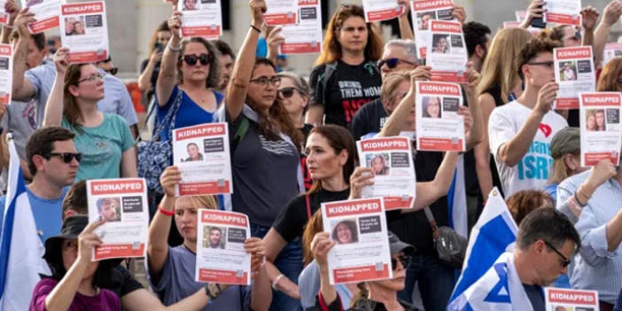 İsrail’deki aileler hava saldırılarının durdurulmasını istiyor