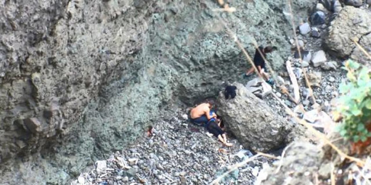 Kayalıktan metrelerce aşağı düştü: Ağır yaralı